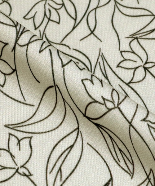 TOKYO SHIRTS(トウキョウシャツ)の「スタンドネック 半袖プリントブラウス(シャツ/ブラウス・レディース・オフホワイト/ベージュ/ブラック・M/L)」の7枚目の写真