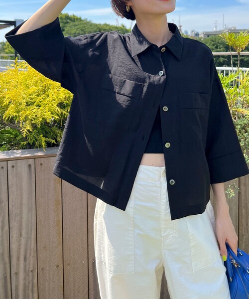NOLLEY’S（ノーリーズ）の「クロップドシャツ（シャツ/ブラウス・レディース・ブラック/キナリ/ライトグリーン・38）」の6枚目の写真