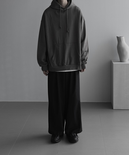 remer（リメール）の「loose heavy cotton over parker / ルーズヘビーコットンオーバーパーカー（パーカー・メンズ・ブラック/モカ/ライトグレー/ブルーグレー・SMALL/MEDIUM/LARGE）」の21枚目の写真