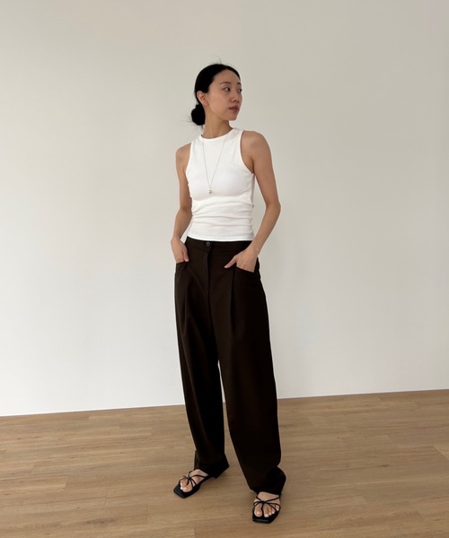 Didot.showroom(ディドット ショールーム)の「スムースアメスリタンクトップ(パッド入り)(タンクトップ・レディース・ホワイト/チャコールグレー/ブラック/ヘザーグレー/グレイッシュベージュ・FREE)」の19枚目の写真
