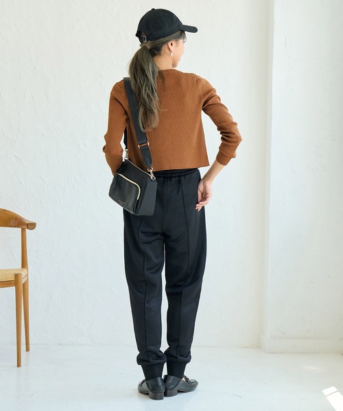 ROPE' PICNIC（ロペピクニック）の「ショートレングスラメカーディガン（カーディガン/ボレロ・レディース・ブラウン系その他2/ブラック・38）」の19枚目の写真