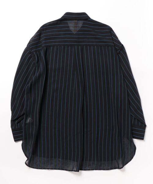 Q（キュー）の「袖スリットストライプシアーシャツ（シャツ/ブラウス・レディース・ネイビー系/カーキ系・MEDIUM）」の6枚目の写真