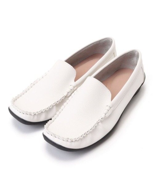 LUGG NAGG（ラグナグ）の「牛革 カウレザー ドライビングサブリナシューズ（モカシン/デッキシューズ・レディース・ブラック/ホワイト/ガンメタ/シルバー・24.0cm/23.5cm/23.0cm/24.5cm/22.5cm）」の17枚目の写真