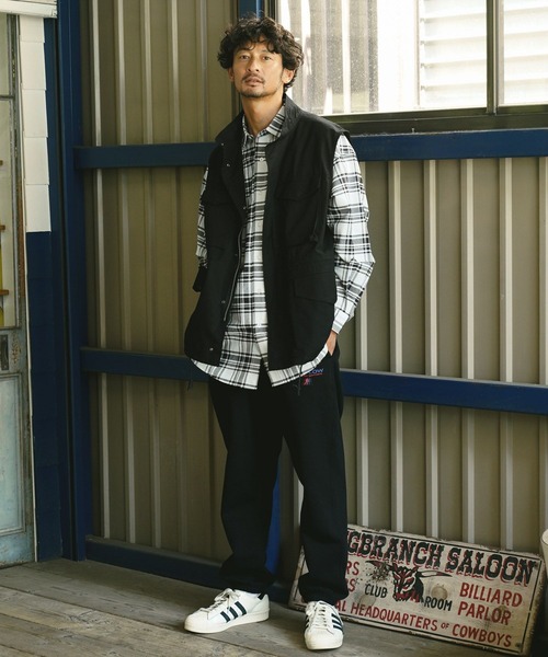 BAYFLOW(ベイフロー)の「スポーティスウェットパンツ(スウェットパンツ・メンズ・ブラック/オフホワイト・MEDIUM/LARGE)」の15枚目の写真