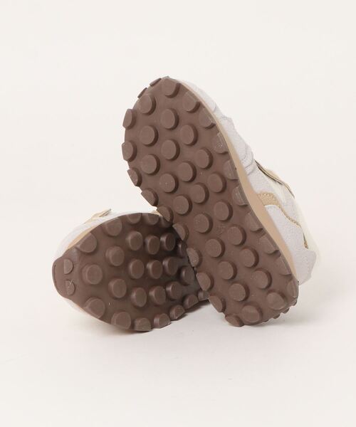 Bambin（ボンバン）の「【 Bambin / ボンバン 】 ボリュームソール デザイン スニーカー（スニーカー・キッズ・アイボリー/カーキ・17/16/18）」の18枚目の写真