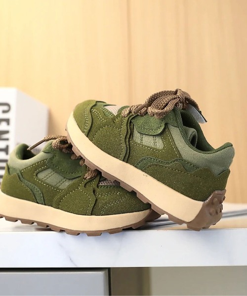 Bambin（ボンバン）の「【 Bambin / ボンバン 】 ボリュームソール デザイン スニーカー（スニーカー・キッズ・アイボリー/カーキ・17/16/18）」の13枚目の写真