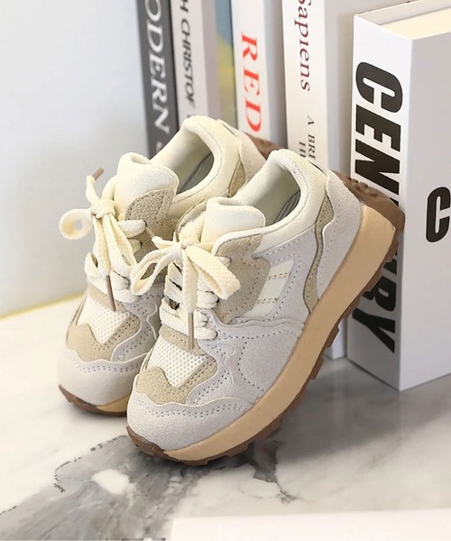 Bambin（ボンバン）の「【 Bambin / ボンバン 】 ボリュームソール デザイン スニーカー（スニーカー・キッズ・アイボリー/カーキ・17/16/18）」の15枚目の写真