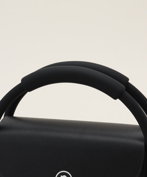 NaNa-NaNa（ナナナナ）の「【nana-nana/ナナ-ナナ】HOOP mini RECYCLED LEATHER（ハンドバッグ・レディース・ブラック・FREE）」の8枚目の写真