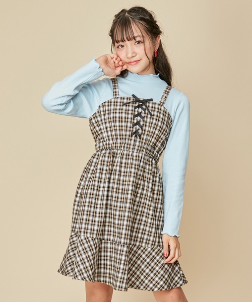JENNI love(ジェニィラブ)の「【ウエスト調整可能】チェックドッキングキャミワンピ(ワンピース・キッズ・ブラック/サックスブルー/ベージュ・130cm/140cm/150cm/160cm)」の1枚目の写真