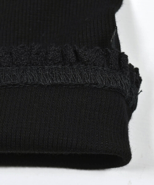 BeBe（ベベ）の「テレコ裾レースレギンス(90～140cm)（レギンス/スパッツ・キッズ・グレー/ブラック・L/XS/S/XXS/XL/M）」の5枚目の写真
