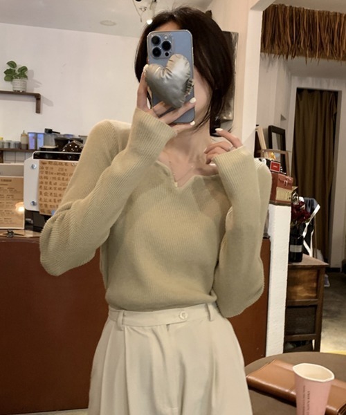 N.s（エヌドットエス）の「キーネックリブニットトップス（ニット/セーター・レディース・ベージュ/アイボリー/ブラック/カーキ・FREE）」の10枚目の写真