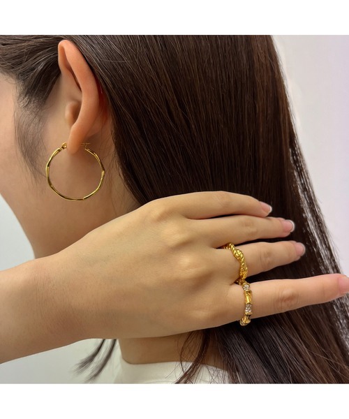 tone(トーン)の「【kocea】ステンレスピアス/フープ 金属アレルギー対応アクセサリー(MA)(ピアス(両耳用)・レディース・B/D/E/C/A・FREE)」の4枚目の写真