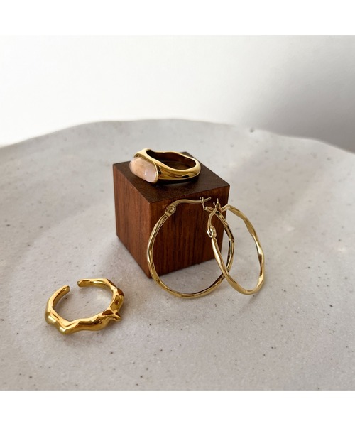 tone(トーン)の「【kocea】ステンレスピアス/フープ 金属アレルギー対応アクセサリー(MA)(ピアス(両耳用)・レディース・B/D/E/C/A・FREE)」の14枚目の写真