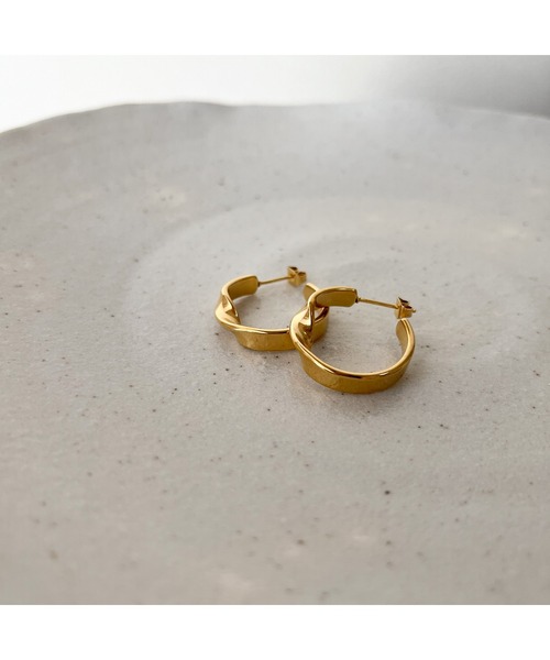 tone(トーン)の「【kocea】ステンレスピアス/フープ 金属アレルギー対応アクセサリー(MA)(ピアス(両耳用)・レディース・B/D/E/C/A・FREE)」の13枚目の写真