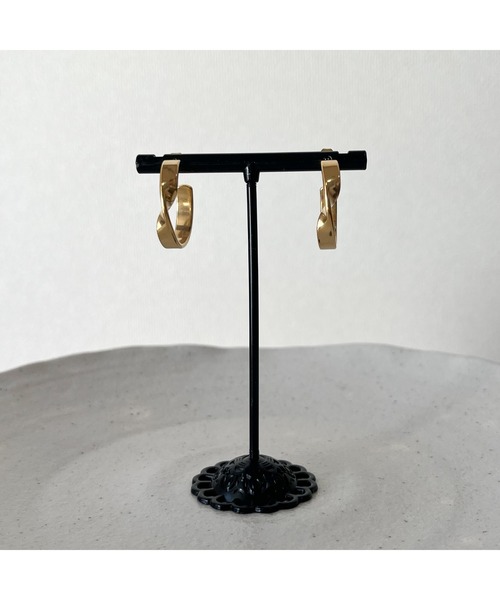 tone(トーン)の「【kocea】ステンレスピアス/フープ 金属アレルギー対応アクセサリー(MA)(ピアス(両耳用)・レディース・B/D/E/C/A・FREE)」の12枚目の写真