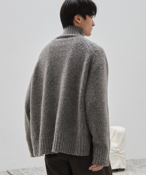 WYM LIDNM（ウィム バイ リドム）の「LOW GAUGE LOOSE SHAGGY OFF