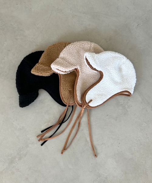 CLEA(クレア)の「ボアパイピングフライトキャップ(キャップ・レディース・ブラウン/アイボリー/ベージュ/ブラック・FREE)」の1枚目の写真