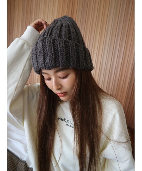 TRUNC(トランクエイティーエイト)の「Tiered Mix Beanie(ニットキャップ/ビーニー・レディース・チャコールグレー/ベージュ・FREE)」の15枚目の写真