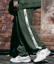 SIDE LINE SWEAT PANTS