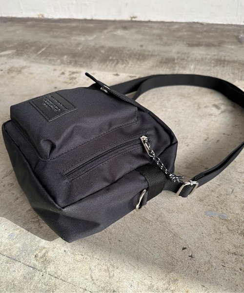 SPRUCE(スプルース)の「EM:SPRUCE マセルショルダー 軽量約160g(ショルダーバッグ・レディース・カーキ/ブルー/ブラック・FREE)」の13枚目の写真
