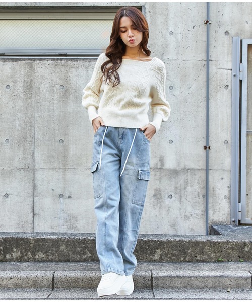 CHILLE（チル）の「スクエアネックケーブルニット パフスリーブ長袖（ニット/セーター・レディース・ピンク/ピンクベージュ/アイボリー・FREE）」の21枚目の写真