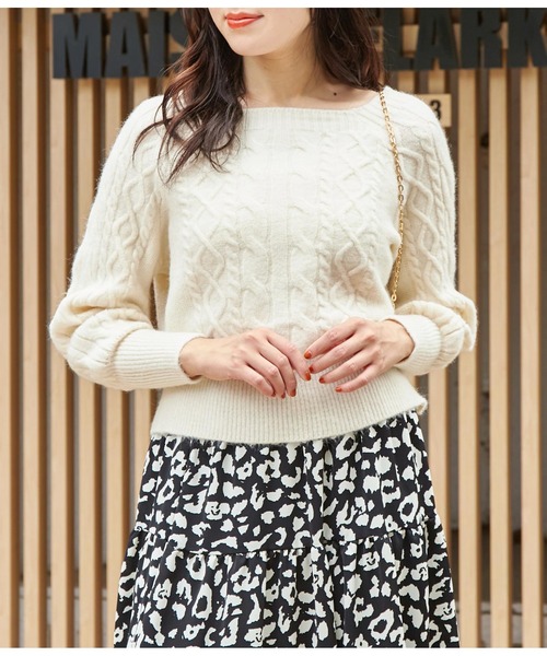 CHILLE（チル）の「スクエアネックケーブルニット パフスリーブ長袖（ニット/セーター・レディース・ピンク/ピンクベージュ/アイボリー・FREE）」の22枚目の写真