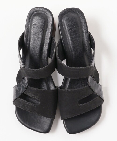 Ray BEAMS（レイビームス）の「RBS / カットアウト サンダル（サンダル・レディース・ブラック/ホワイト・25.0cm/24.5cm/24.0cm/23.5cm/23.0cm）」の18枚目の写真