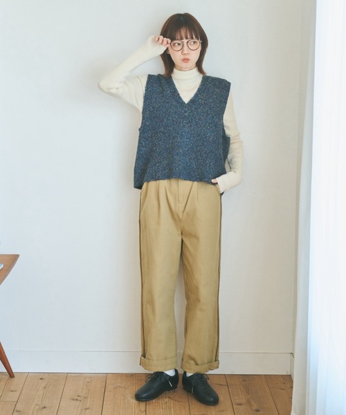 unclip（アンクリップ）の「カールヤーンニットベスト（ベスト・レディース・ネイビー/ナチュラル・FREE）」の14枚目の写真