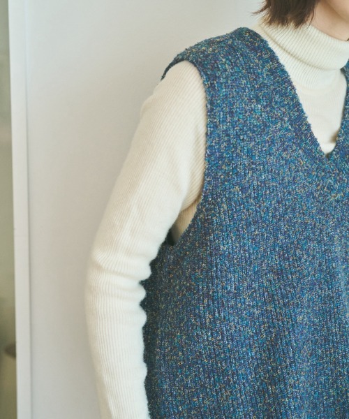 unclip（アンクリップ）の「カールヤーンニットベスト（ベスト・レディース・ネイビー/ナチュラル・FREE）」の18枚目の写真