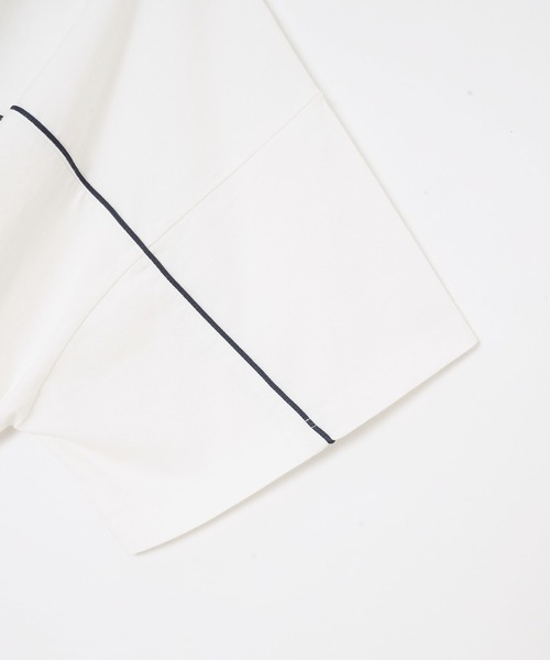 X-girl(エックスガール)の「V-NECK BIG TEE DRESS(ワンピース・レディース・ブラック/ホワイト/ブラウン・S/M)」の8枚目の写真