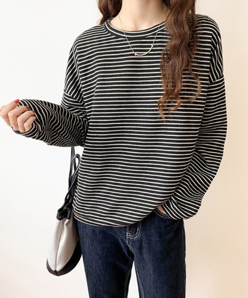 COCOMOMO(ココモモ)の「オーバーサイズ長袖ボーダーカットソー(Tシャツ/カットソー・レディース・ホワイト/ブラック系その他/ブラック/オレンジ/ブルー/ブラウン/グリーン・L/M)」の12枚目の写真