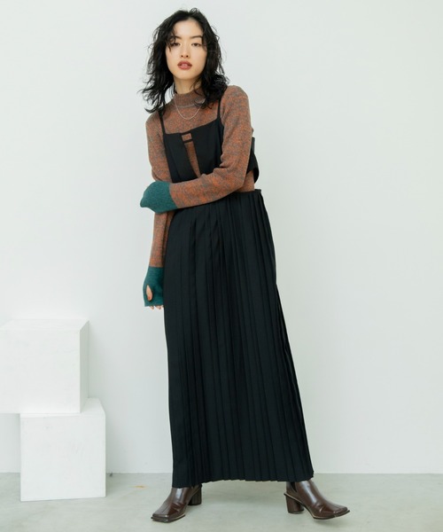 VACANCY(ヴァカンシー)の「ランダムプリーツコルセットライクワンピース(ワンピース・レディース・ブラック/その他・FREE)」の2枚目の写真