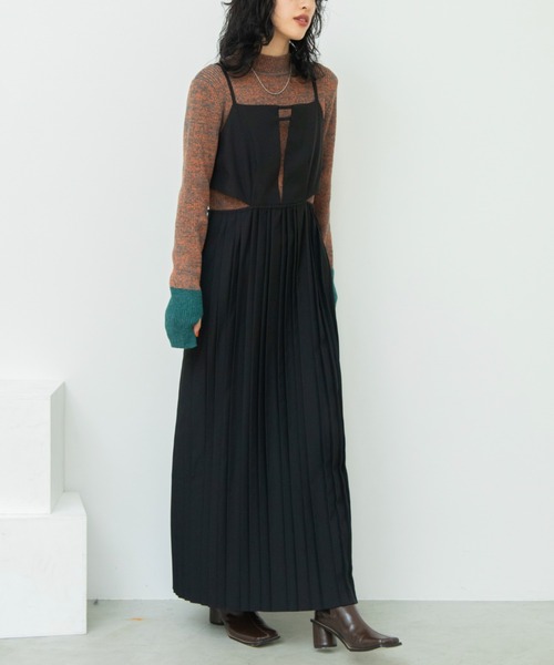 VACANCY(ヴァカンシー)の「ランダムプリーツコルセットライクワンピース(ワンピース・レディース・ブラック/その他・FREE)」の3枚目の写真