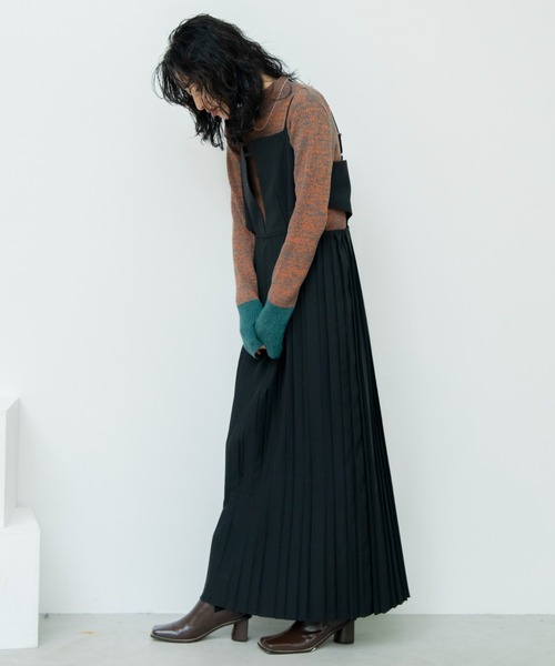 VACANCY(ヴァカンシー)の「ランダムプリーツコルセットライクワンピース(ワンピース・レディース・ブラック/その他・FREE)」の7枚目の写真