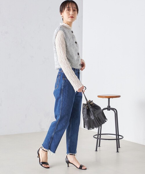 SHIPS（シップス）の「*〈手洗い可能〉グリッター ラメ フェザー ベスト 24SS ◇（ベスト・レディース・ブラック/シルバー・ONE SIZE）」の7枚目の写真