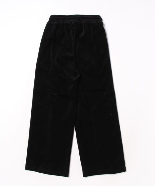 by LOVEiT(バイラビット)の「ベロアトラックフレアパンツ(その他パンツ・キッズ・ブラック/ブルー/グリーン・120cm/130cm/140cm/150cm/160cm)」の4枚目の写真