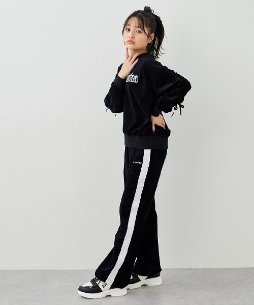 by LOVEiT(バイラビット)の「ベロアトラックフレアパンツ(その他パンツ・キッズ・ブラック/ブルー/グリーン・120cm/130cm/140cm/150cm/160cm)」の6枚目の写真