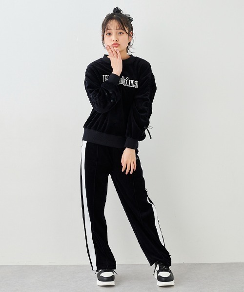 by LOVEiT(バイラビット)の「ベロアトラックフレアパンツ(その他パンツ・キッズ・ブラック/ブルー/グリーン・120cm/130cm/140cm/150cm/160cm)」の5枚目の写真