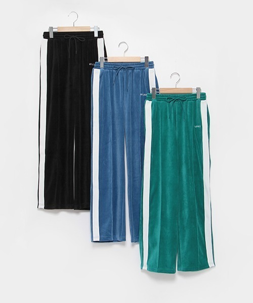 by LOVEiT(バイラビット)の「ベロアトラックフレアパンツ(その他パンツ・キッズ・ブラック/ブルー/グリーン・120cm/130cm/140cm/150cm/160cm)」の10枚目の写真