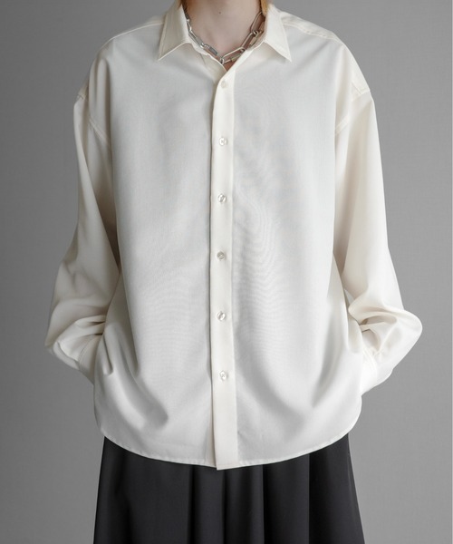 KUUUPY（クーピー）の「Long Sleeve Loose Basic Regular Collar Shirts - 長袖ルーズベーシックレギュラーカラーシャツ（シャツ/ブラウス・メンズ・アイボリー/チャコールグレー/ブラック・SMALL/LARGE/MEDIUM）」の9枚目の写真