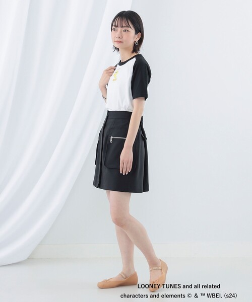 Ray BEAMS(レイビームス)の「LOONEY TUNES / ショートスリーブ Tシャツ(Tシャツ/カットソー・レディース・ブラック/レッド/ブルー・ONE SIZE)」の6枚目の写真