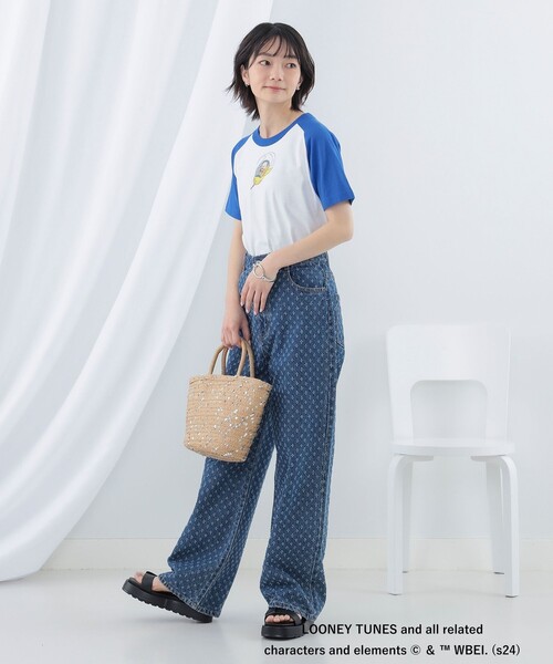 Ray BEAMS(レイビームス)の「LOONEY TUNES / ショートスリーブ Tシャツ(Tシャツ/カットソー・レディース・ブラック/レッド/ブルー・ONE SIZE)」の16枚目の写真