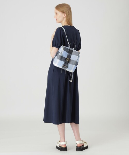 BLUE LABEL CRESTBRIDGE（ブルーレーベルクレストブリッジ）の