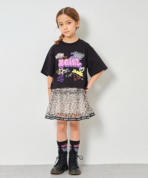 X-girl Stages(エックスガールステージス)の「グラフィティプリント短丈半袖Tシャツ(スカート・キッズ・ブラック/ピンク/オフホワイト・140cm/130cm/120cm/100cm/110cm/90cm)」の15枚目の写真