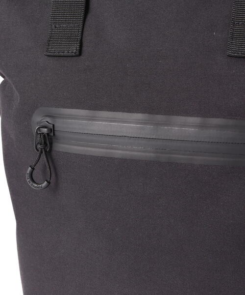 and wander（アンドワンダー）の「and wander/アンドワンダー  PE/CO 2way bag  5744975220（ショルダーバッグ・メンズ・グレー/カーキ/ブラック・FREE/F）」の20枚目の写真