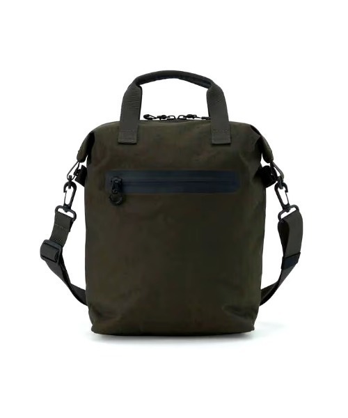 and wander（アンドワンダー）の「and wander/アンドワンダー  PE/CO 2way bag  5744975220（ショルダーバッグ・メンズ・グレー/カーキ/ブラック・FREE/F）」の5枚目の写真