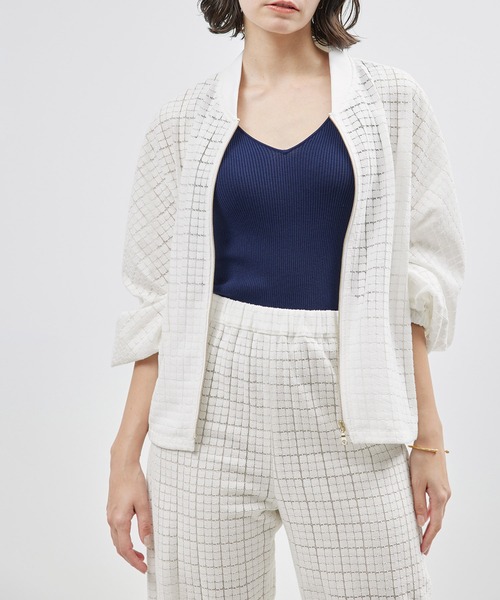 ROPE'（ロペ）の「キカレースオーバーブルゾン【セットアップ対応】【雑誌掲載】（ブルゾン・レディース・ホワイト/ブラック・FREE）」の9枚目の写真