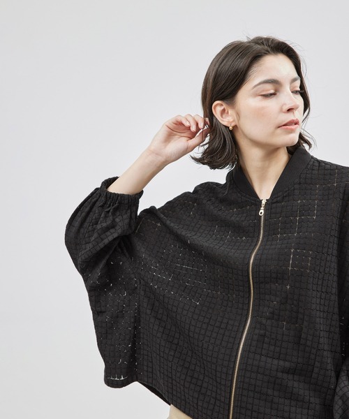 ROPE'（ロペ）の「キカレースオーバーブルゾン【セットアップ対応】【雑誌掲載】（ブルゾン・レディース・ホワイト/ブラック・FREE）」の10枚目の写真