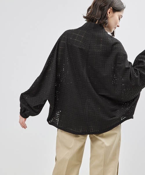 ROPE'（ロペ）の「キカレースオーバーブルゾン【セットアップ対応】【雑誌掲載】（ブルゾン・レディース・ホワイト/ブラック・FREE）」の11枚目の写真