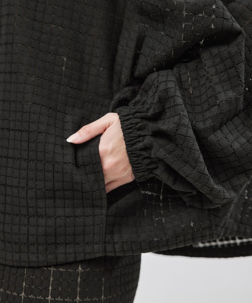 ROPE'（ロペ）の「キカレースオーバーブルゾン【セットアップ対応】【雑誌掲載】（ブルゾン・レディース・ホワイト/ブラック・FREE）」の18枚目の写真